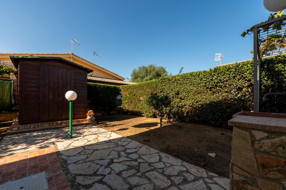 Villa Plumeria Campofelice Di Roccella Luaran gambar